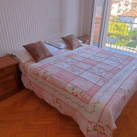 Cozy Room With Queen Bed 温馨双人大房间 メストレ エクステリア 写真